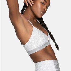 Outdoor voices steeplechase bra gray small